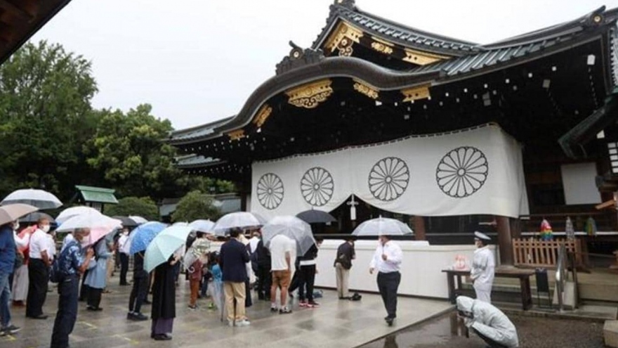Nhóm 90 nghị sĩ Nhật Bản thăm đền Yasukuni